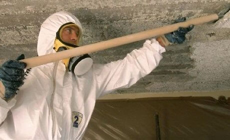 Asbestos abatement and decontamination in Montreal