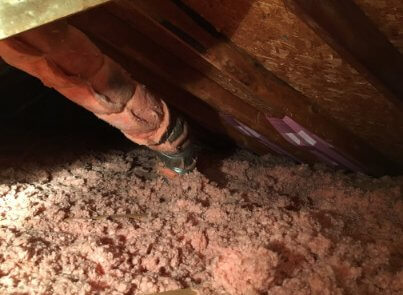 Manque d'isolation à l'entretoit, Montréal