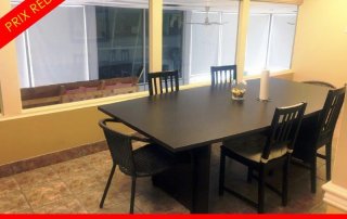 Local commercial à Louer, Longueuil. Salle de conférence (3)